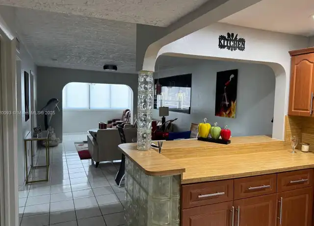 Property at 6090 W 18th Ave #224, Hialeah, FL, 33012, 2 beds, 1 bath, [object Object]