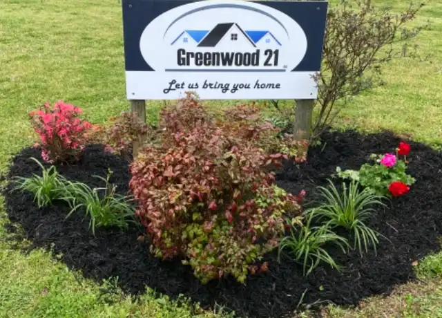 Property at 100 McKellar Ct, Greenwood, SC, 29649, 2 beds, 1 bath, [object Object]