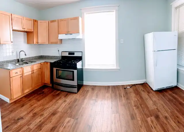Property at 4431 S Marshfield Ave Unit 3, Chicago, IL, 60609, 2 beds, 1 bath, [object Object]