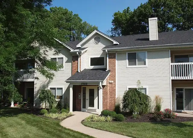 Property at Fox Chase North - 4100 Fox Run Trl, Cincinnati, OH, 45255, 2 beds, 2 baths, [object Object]
