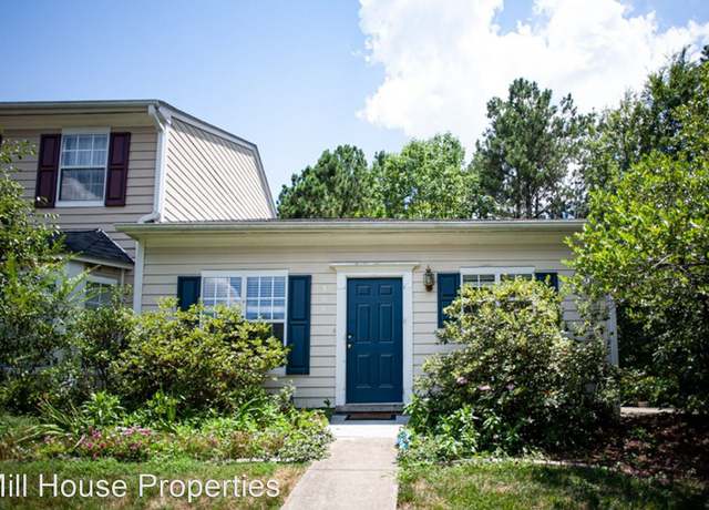Photo of 300 Standish Dr, Chapel Hill, NC 27517