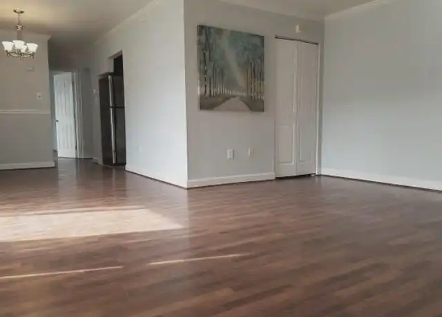 Property at 3124 Brinkley Rd Unit 5T-3, Temple Hills, MD, 20748, 2 beds, 1 bath, [object Object]