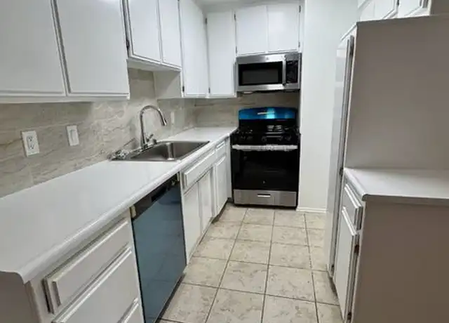 Property at 18406 Gresham St Unit 107, Northridge, CA, 91325, 1 bed, 1 bath, [object Object]