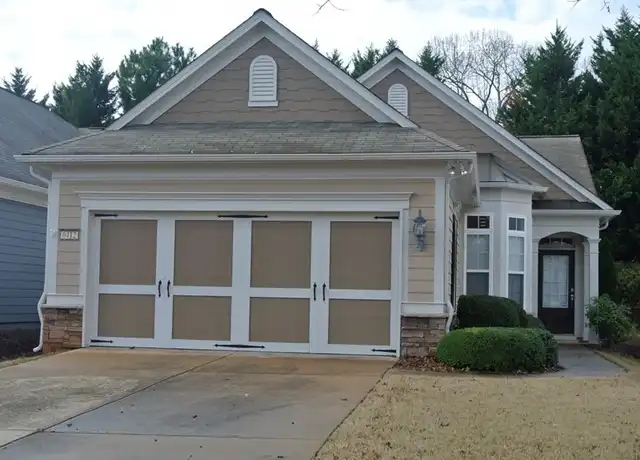 Property at 6412 Rockpoint Ln, Hoschton, GA, 30548, 3 beds, 2 baths, [object Object]