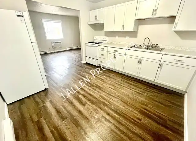Property at 107 Gold Strike Dr Unit 3, Norfolk, NE, 68701, 2 beds, 1 bath, [object Object]