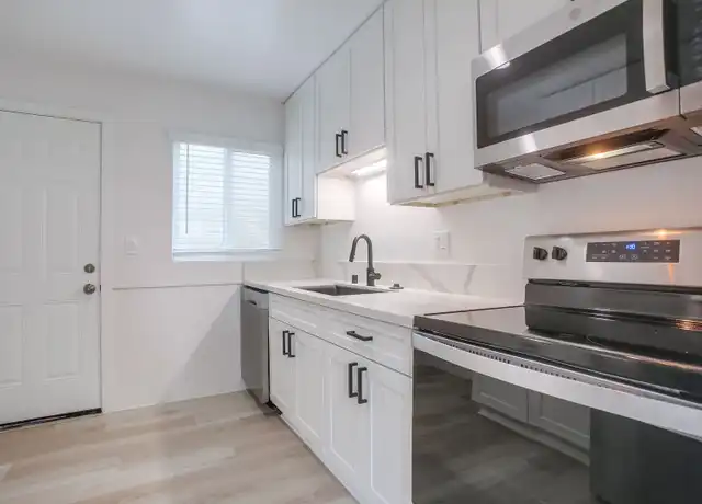 Property at 265 Cedar Rd Unit C, Vista, CA, 92083, 2 beds, 1 bath, [object Object]