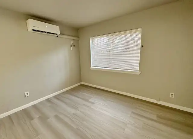 Property at 2104 Lead Ave SE Unit 8, Albuquerque, NM, 87106, 0 beds, 1 bath, [object Object]
