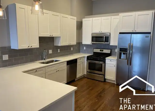 Property at 7058 N Clark St, Chicago, IL, 60626, 3 beds, 2 baths, [object Object]