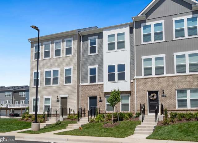 Photo of 15027 Jaxton Square Ln, Haymarket, VA 20169