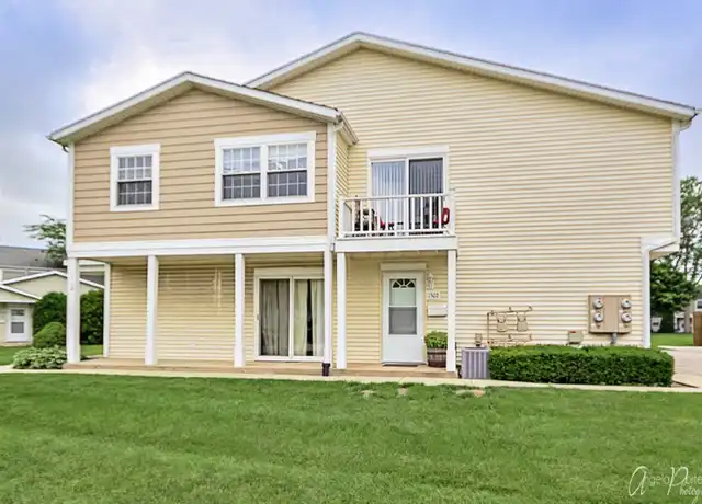 Property at 1302 Fore Ct, Wheeling, IL, 60090, 3 beds, 1 bath, [object Object]