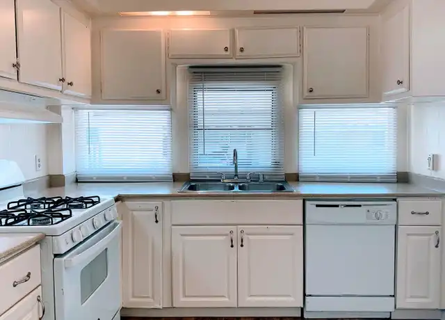 Property at 954 Henderson Ave Unit 95, Sunnyvale, CA, 94086, 2 beds, 1.5 baths, [object Object]