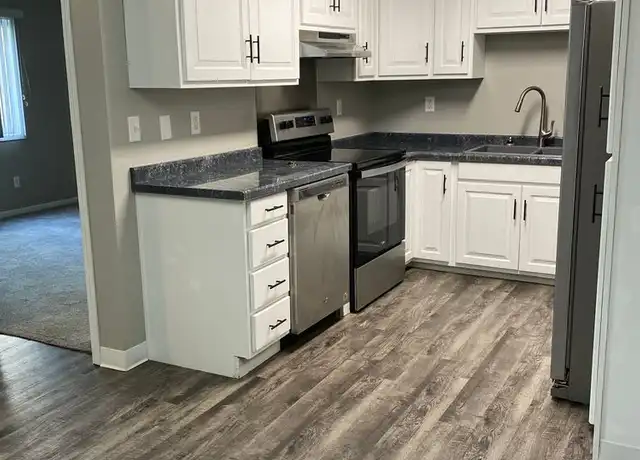 Property at 1600 Mapleton Ave Unit 115, Bismarck, ND, 58503, 2 beds, 2 baths, [object Object]