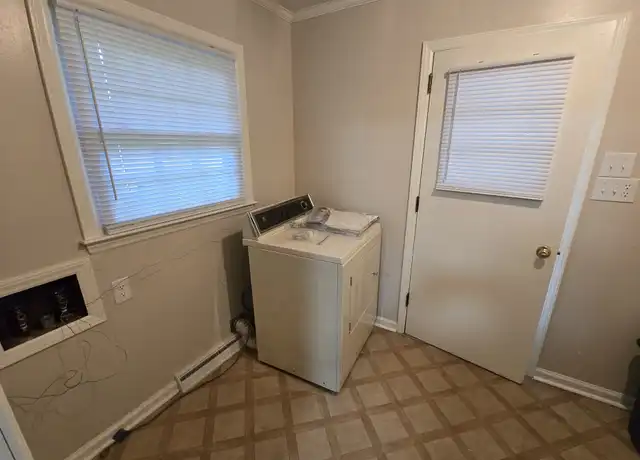 Property at 6021 Church Rd, Graham, NC, 27253, 3 beds, 1 bath, [object Object]
