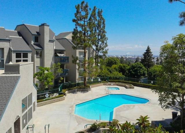 Photo of 1380 W Capitol Dr #121, San Pedro, CA 90732
