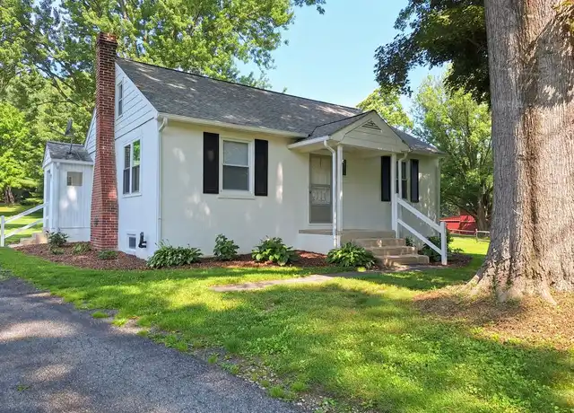 Property at 624 Chandler Mill Rd, Avondale, PA, 19311, 4 beds, 1 bath, [object Object]