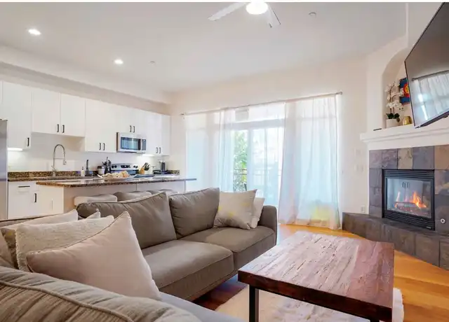 Property at 2100 N Humboldt St #107, Denver, CO, 80205, 1 bed, 1 bath, [object Object]