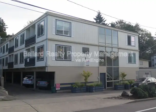 Property at 9030 Greenwood Ave N Unit 207, Seattle, WA, 98103, 0 beds, 1 bath, [object Object]