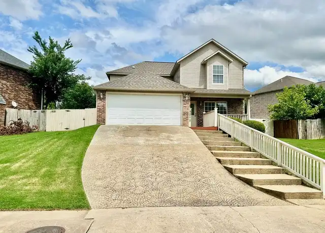 Property at 5217 S 62nd St, Rogers, AR, 72758, 4 beds, 2 baths, [object Object]