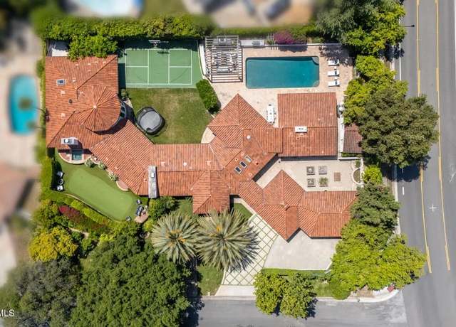 Photo of 4435 Encinas Dr, La Canada Flintridge, CA 91011