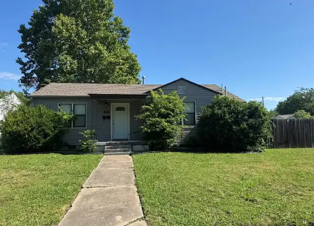 Property at 505 W Tonhawa St, Norman, OK, 73069, 2 beds, 2 baths, [object Object]