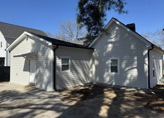 Property at 414 Washington St, Columbia, TN, 38401, 2 beds, 2 baths, [object Object]