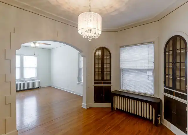 Property at 3508 Dupont Ave S Unit 5, Minneapolis, MN, 55408, 1 bed, 1 bath, [object Object]