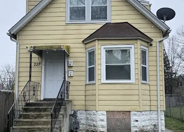 Property at 227 W 112th Pl Unit 2, Chicago, IL, 60628, 3 beds, 1 bath, [object Object]