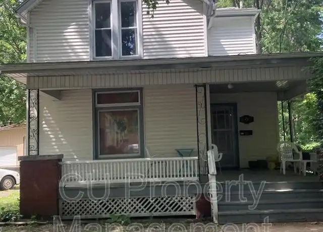 Property at 802 W Hill St Unit 2, Champaign, IL, 61820, 2 beds, 1 bath, [object Object]