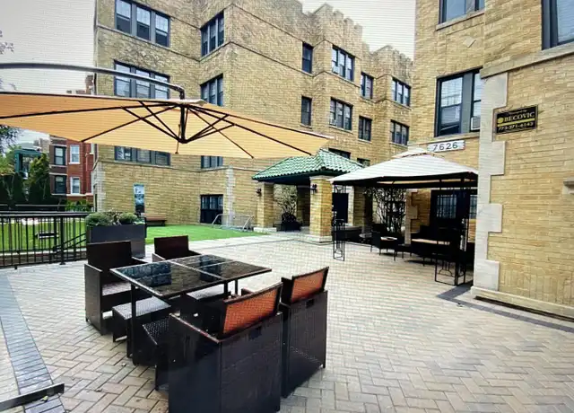 Property at 7626 N Eastlake Ter, Chicago, IL, 60626, 3 beds, 1 bath, [object Object]
