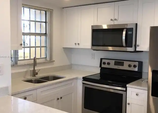 Property at 8897 Fontainebleau Blvd #311, Miami, FL, 33172, 2 beds, 2 baths, [object Object]