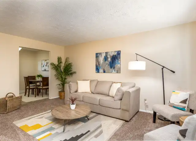 Property at 1500 Seminole Dr Unit 024, Johnson City, TN, 37604, 2 beds, 1.5 baths, [object Object]