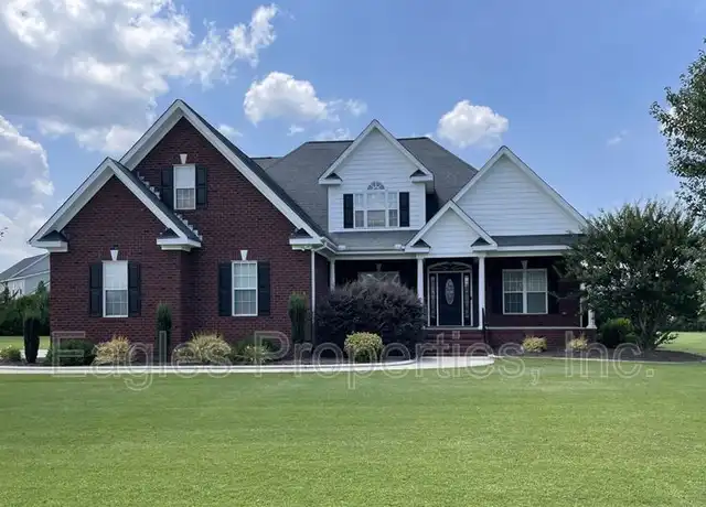 Property at 107 Brighton Dr, Goldsboro, NC, 27530, 3 beds, 2.5 baths, [object Object]