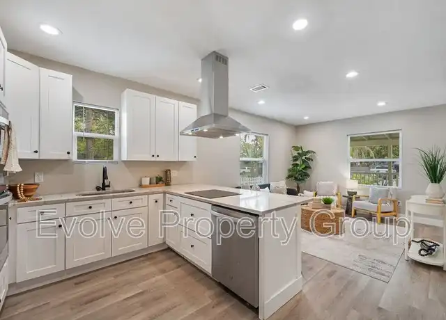 Property at 2807 S Brown Ave, Orlando, FL, 32806, 3 beds, 2 baths, [object Object]