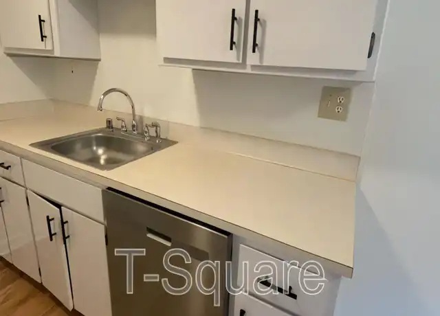 Property at 5804 Highway Pl Unit 11, Everett, WA, 98203, 1 bed, 1 bath, [object Object]