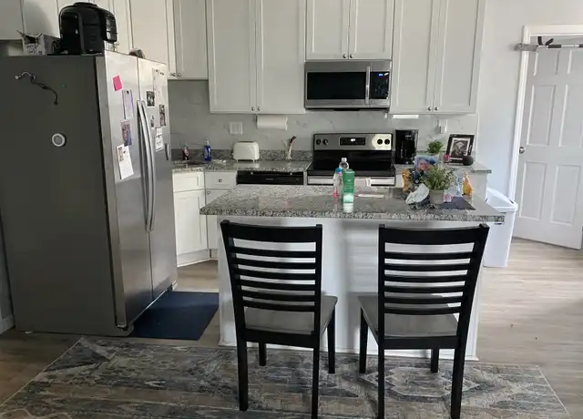 Property at 621 N Negley Ave Unit 3rd floor, Pittsburgh, PA, 15206, 3 beds, 1 bath, [object Object]
