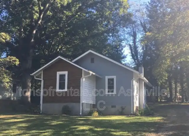 Property at 1032 Mountain View St, Hendersonville, NC, 28739, 1 bed, 1 bath, [object Object]