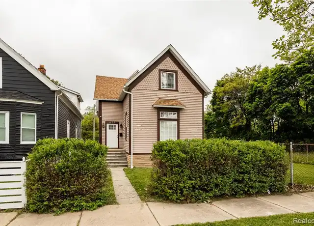 Property at 613 E Euclid St, Detroit, MI, 48202, 3 beds, 2.5 baths, [object Object]