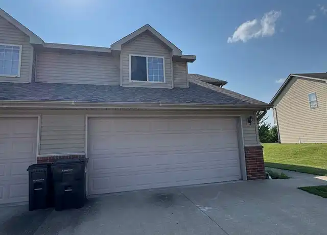 Property at 5009-5011 Alpine Ridge Dr, Columbia, MO, 65202, 4 beds, 2.5 baths, [object Object]