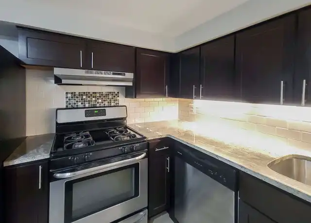 Property at 871-77 W. Lill - 871 W Lill Ave, Chicago, IL, 60614, 3 beds, 2 baths, [object Object]