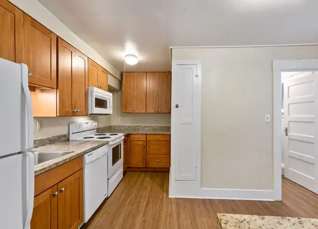 Property at Victoria Apartments - 706 N 42nd St, Seattle, WA, 98103, 1 bed, 1 bath, [object Object]