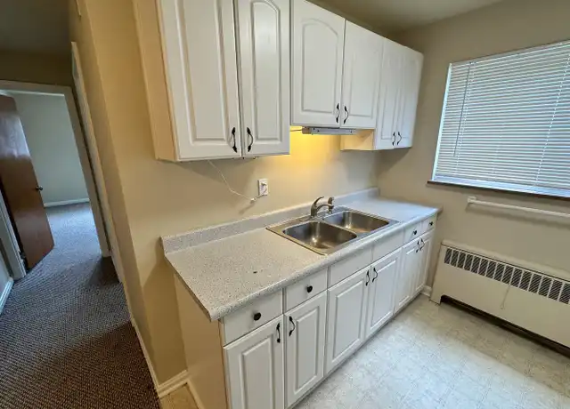 Property at 6231 Corbly St Unit 2, Cincinnati, OH, 45230, 1 bed, 1 bath, [object Object]