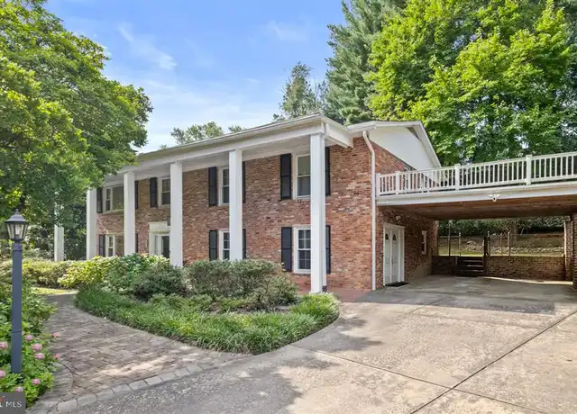 Property at 6623 Tunlaw Ct, Alexandria, VA, 22312, 3 beds, 2 baths, [object Object]
