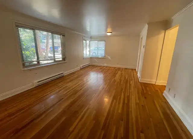 Property at The Park - 1205 Queen Anne Ave N, Seattle, WA, 98109, 1 bed, 1 bath, [object Object]