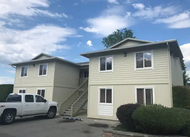 Property at 206 River Park Ave E Unit D, Wenatchee, WA, 98801, 2 beds, 1 bath, [object Object]