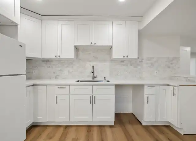 Property at 43020 6th St E, Lancaster, CA, 93535, 3 beds, 1 bath, [object Object]