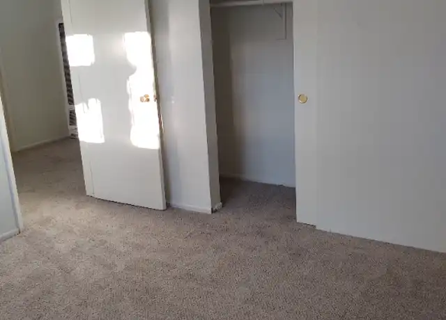 Property at 2239 E Lenita Ln Unit F, Santa Ana, CA, 92705, 2 beds, 1 bath, [object Object]
