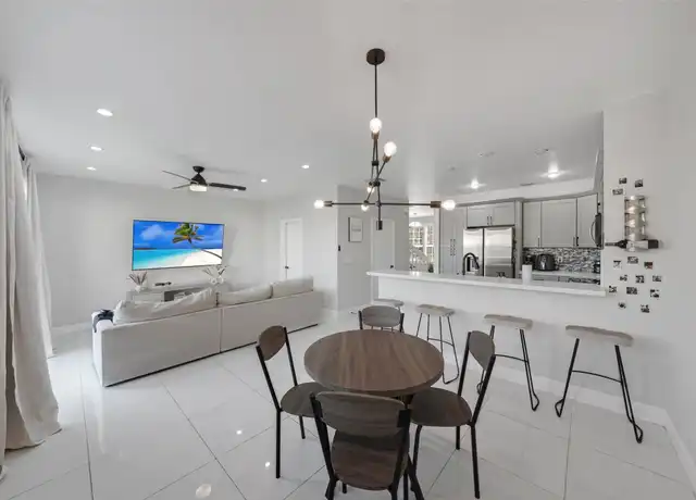 Property at 3220 NW 32nd Ter, Oakland Park, FL, 33309, 3 beds, 2.5 baths, [object Object]