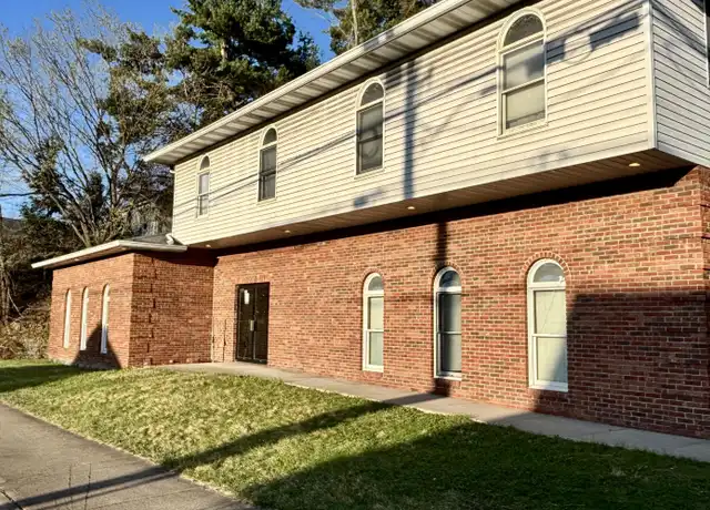 Property at 180 Main St, Avoca, PA, 18641, 1 bed, 1 bath, [object Object]