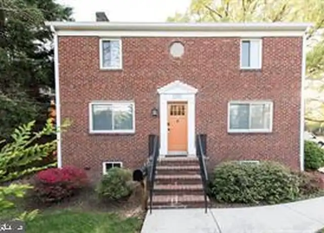 Property at 2252 N Glebe Rd Unit 2, Arlington, VA, 22207, 2 beds, 1 bath, [object Object]