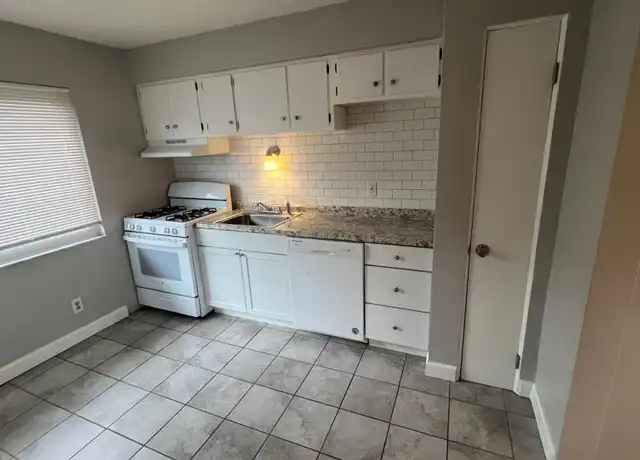 Property at 5305 S Compton Ave Unit C, St. Louis, MO, 63111, 2 beds, 1 bath, [object Object]